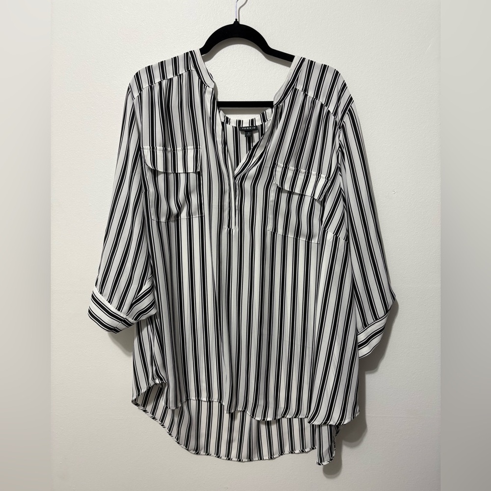 Torrid Harper 3/4 Sleeve Pullover Blouse Black and White Stripe Size 5